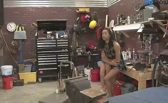 Lesbian Emotions in The Workshop